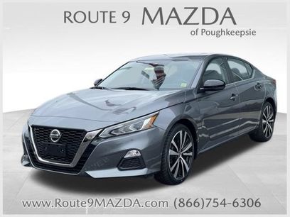 Used 2021 Nissan Altima 2.5 SR w/ SR Premium Package