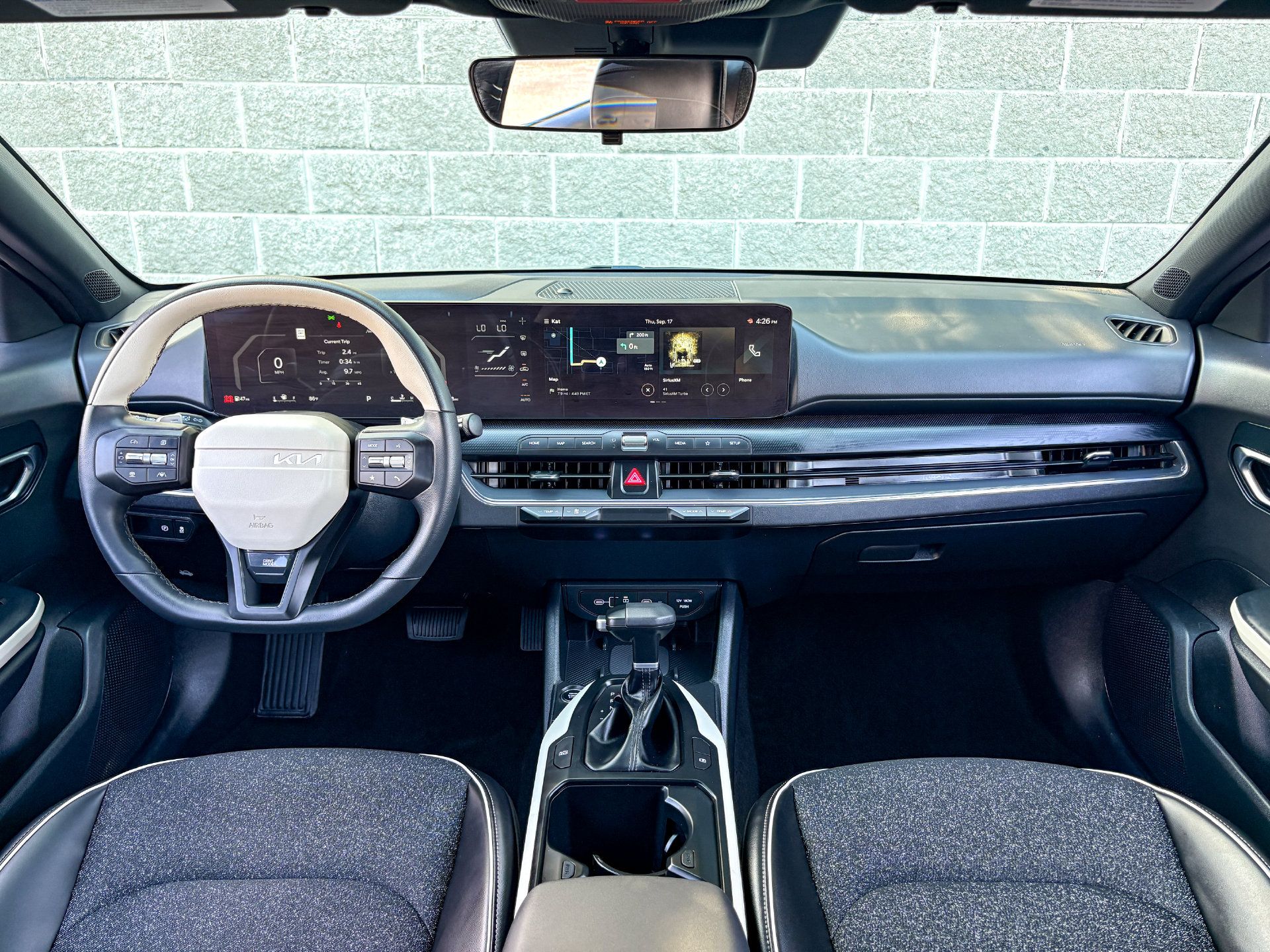 Used 2025 Kia K4 GT-Line FWD image 32