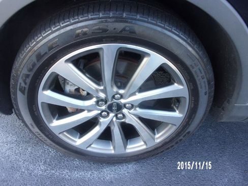 Used 2019 Lincoln Nautilus Select image 19