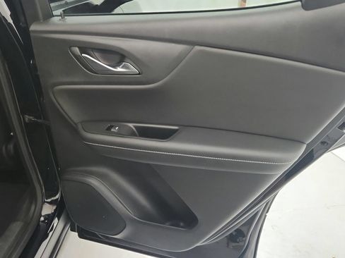 Used 2024 Chevrolet Blazer LT w/ LPO, Floor Liner Package FWD image 21