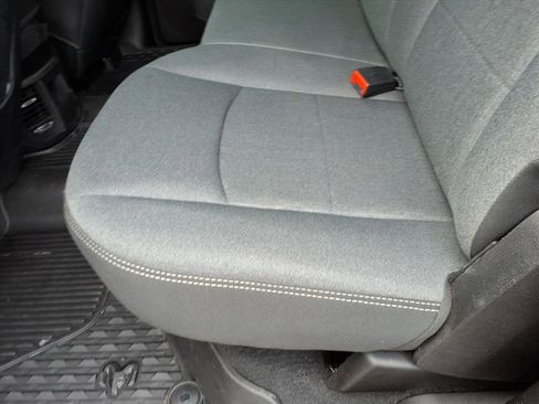 Used 2022 RAM 2500 Tradesman image 21