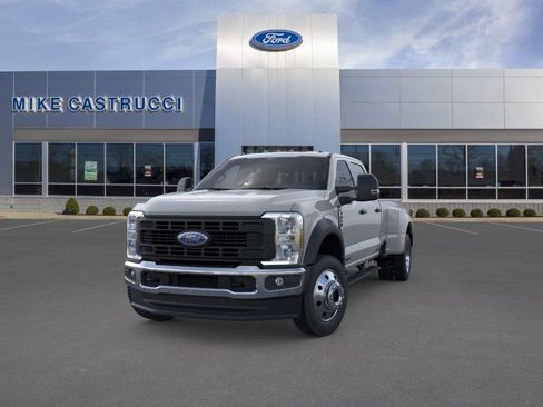 New 2026 Ford F450 XL w/ XL Driver Assist Package AWD/4WD image 2