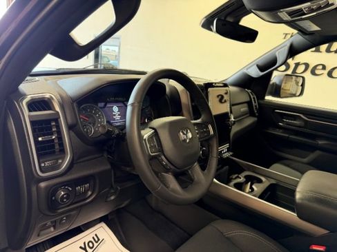 Used 2025 RAM 1500 Big Horn AWD/4WD image 11