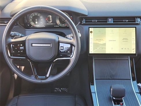 Used 2025 Land Rover Range Rover Velar S image 27