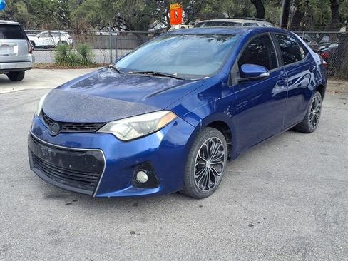 Used 2015 Toyota Corolla S Premium FWD image 3