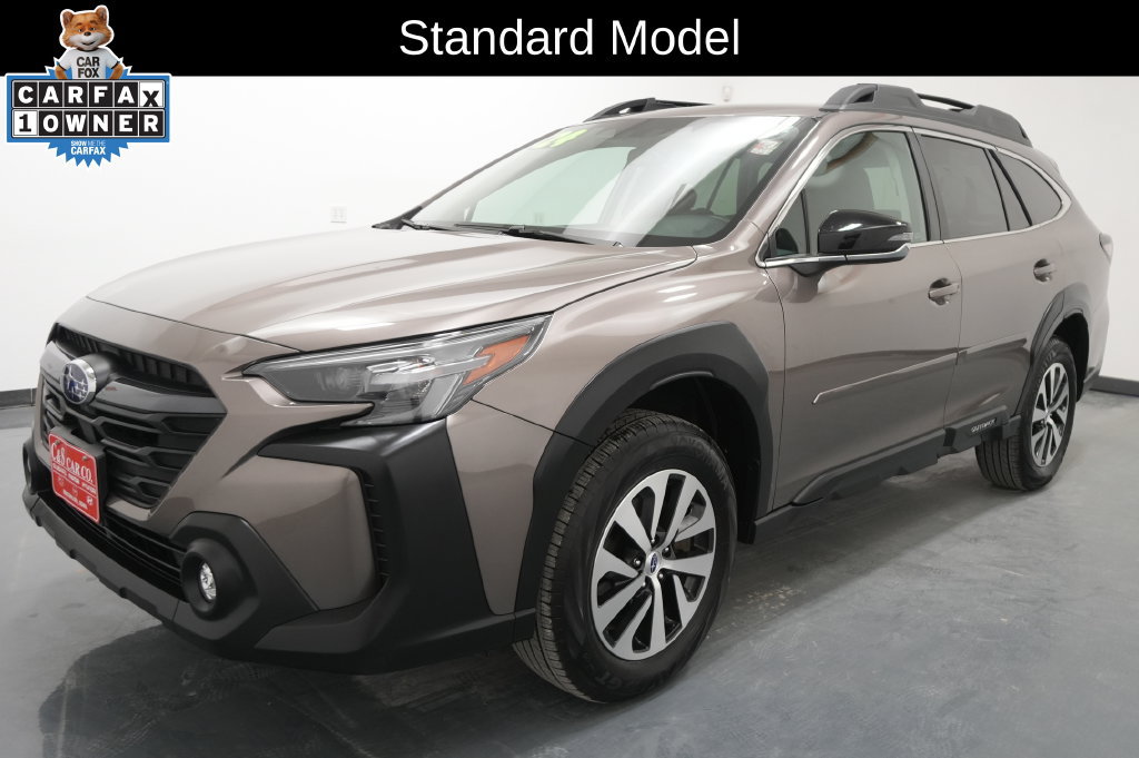 Used 2024 Subaru Outback Premium AWD/4WD image 3
