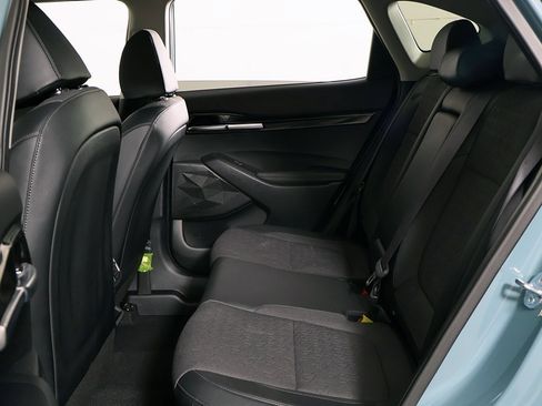 Used 2025 Kia Seltos S image 26