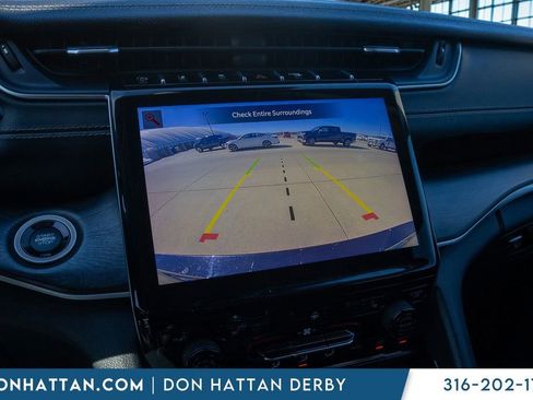 Used 2021 Jeep Grand Cherokee L Limited image 8