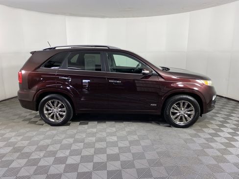 Used 2011 Kia Sorento SX image 7