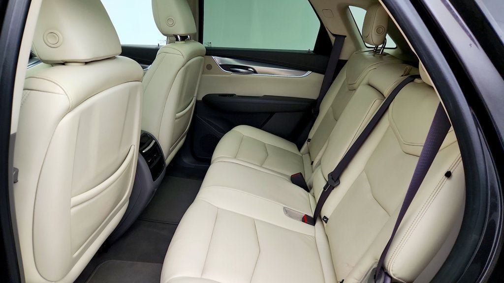 Used 2018 Cadillac XT5 Premium Luxury FWD image 20