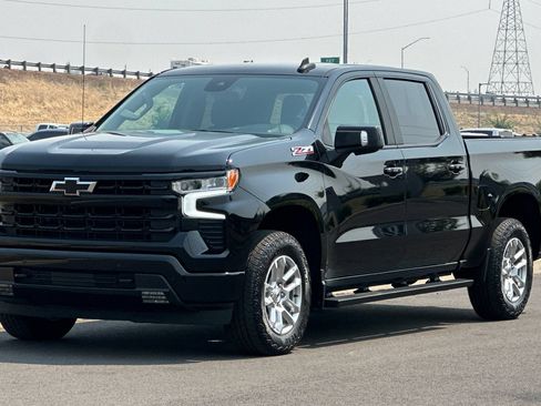 Used 2024 Chevrolet Silverado 1500 RST w/ Convenience Package II AWD/4WD image 7