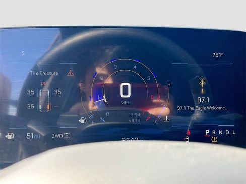 Used 2025 Chevrolet Equinox LT image 12