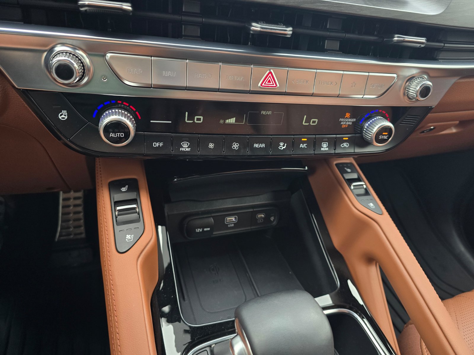 Used 2025 Kia Telluride SX X-Line AWD/4WD image 22