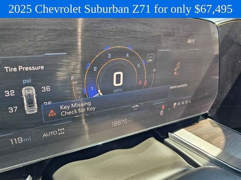 Used 2025 Chevrolet Suburban Z71 AWD/4WD image 24