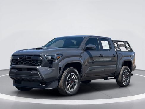 Used 2026 Toyota Tacoma TRD Sport AWD/4WD image 2
