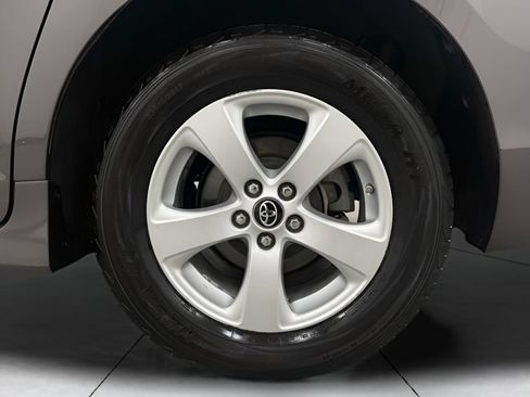 Used 2020 Toyota Sienna LE FWD image 30