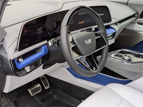New 2026 Cadillac Optiq Sport 1 image 9