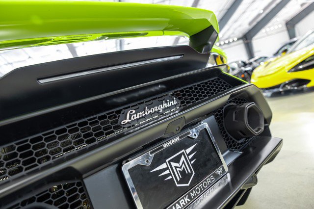 Used 2023 Lamborghini Huracan Tecnica RWD image 31