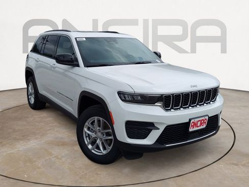 New 2026 Jeep Grand Cherokee Laredo X RWD image 4