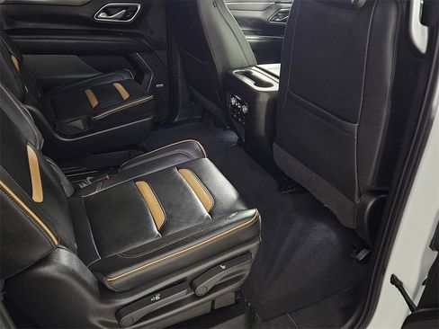 Used 2021 GMC Yukon XL AT4 w/ AT4 Premium Plus Package image 30
