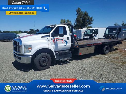 Used 2017 Ford F650 2WD Regular Cab Super Duty image 1