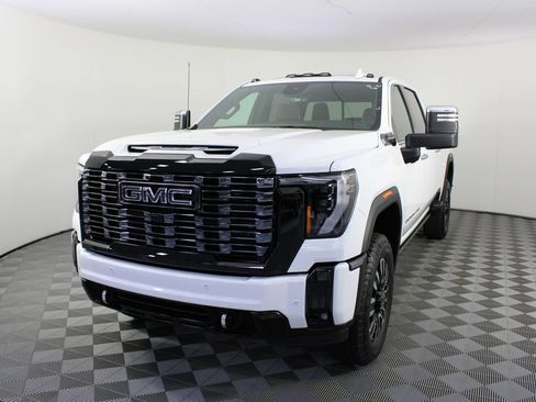 New 2026 GMC Sierra 3500 Denali Ultimate AWD/4WD image 27