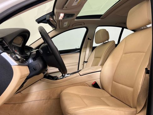 Used 2011 BMW 535i 535i image 13