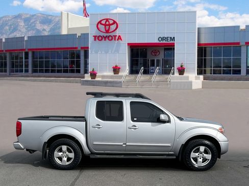 Used 2005 Nissan Frontier LE image 3