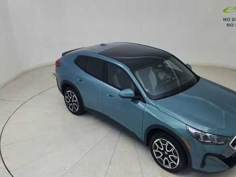 Used 2025 BMW X2 xDrive28i w/ Premium Package AWD/4WD image 77