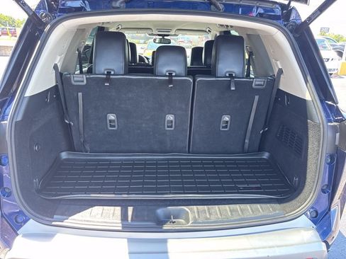 Used 2022 Nissan Pathfinder SL FWD image 6