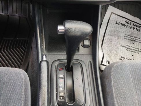 Used 1998 Honda Accord LX image 11