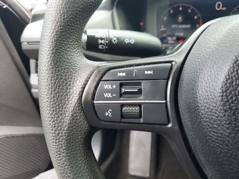 Certified 2023 Honda Accord EX image 27