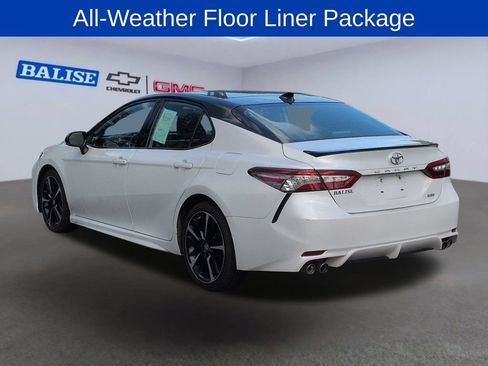 Used 2019 Toyota Camry XSE FWD image 5