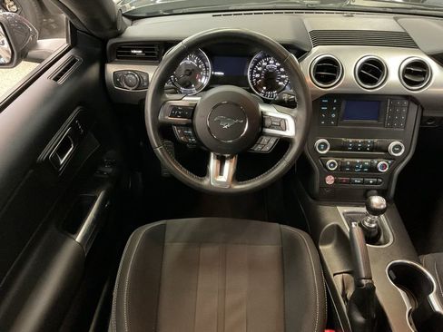 Used 2020 Ford Mustang GT image 11