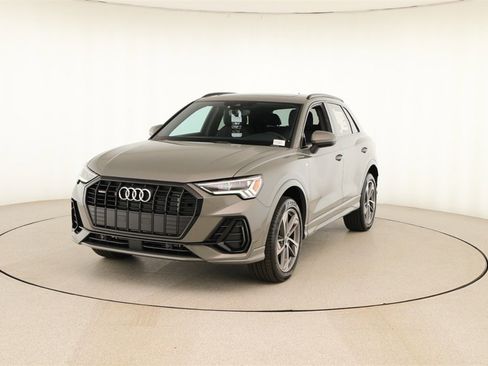 New 2025 Audi Q3 2.0T Premium image 12