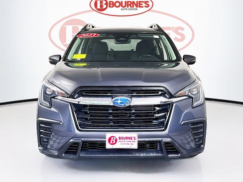Used 2023 Subaru Ascent Premium w/ Convenience Package AWD/4WD image 5
