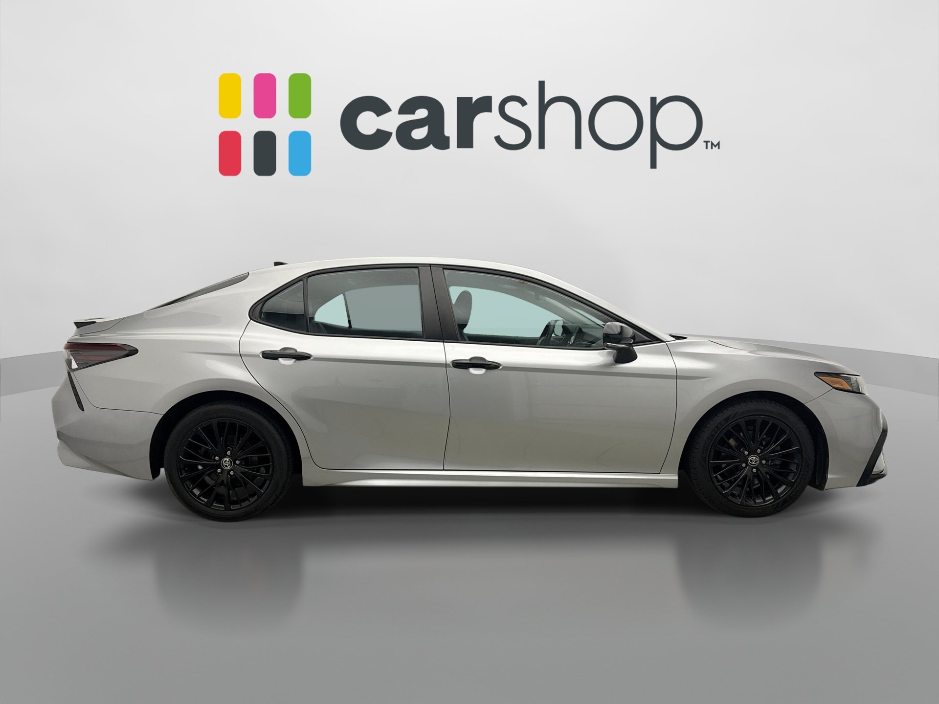 Used 2022 Toyota Camry SE w/ Convenience Package AWD/4WD image 6