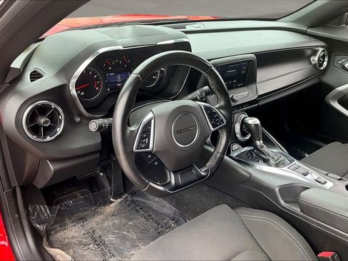 Used 2020 Chevrolet Camaro LT w/ RS Package RWD image 16