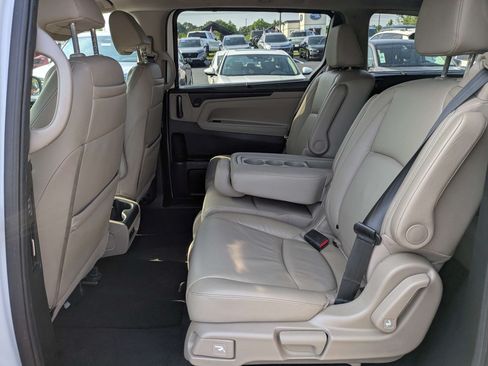 Certified 2022 Honda Odyssey Touring image 22