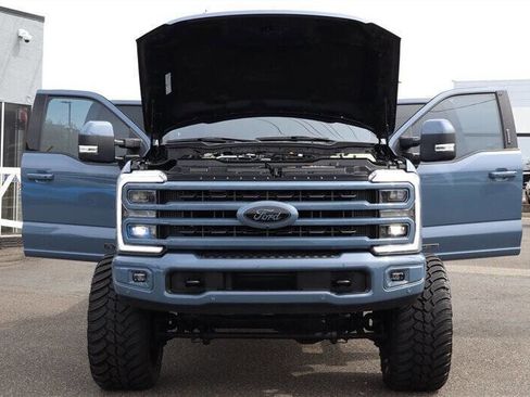 Used 2023 Ford F350 Platinum image 43