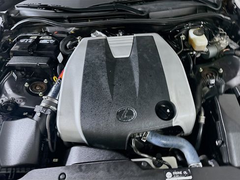 Used 2015 Lexus IS 350 AWD image 32