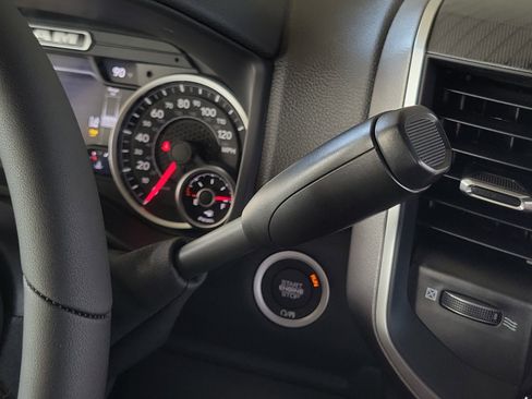 New 2026 RAM 3500 Big Horn AWD/4WD image 30