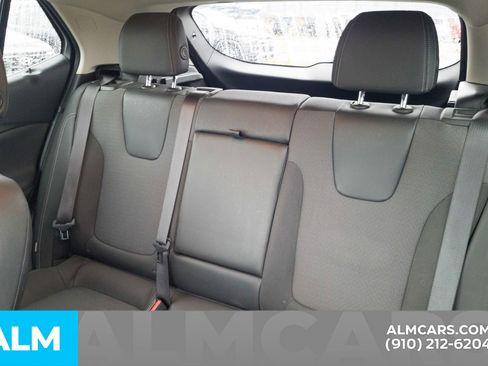 Used 2023 Buick Encore GX Select w/ Sport Touring Package image 17