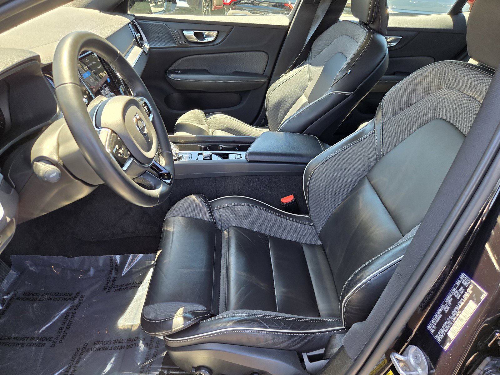 Used 2024 Volvo S60 B5 Plus FWD image 15
