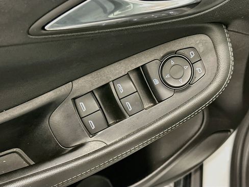 Used 2024 Buick Encore GX Sport Touring AWD/4WD image 15