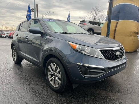 Used 2016 Kia Sportage LX AWD/4WD image 8