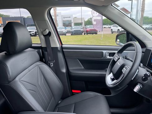 Used 2025 Hyundai Santa Fe XRT AWD/4WD image 18