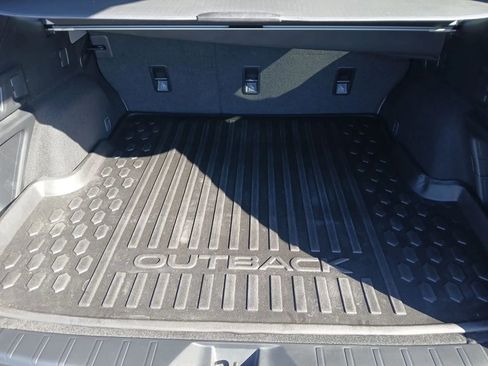 Used 2023 Subaru Outback Premium image 13