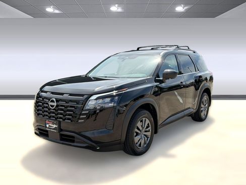 New 2026 Nissan Pathfinder SV FWD image 1