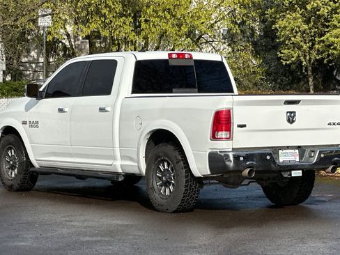 Used 2014 RAM 1500 Laramie w/ Convenience Group image 6